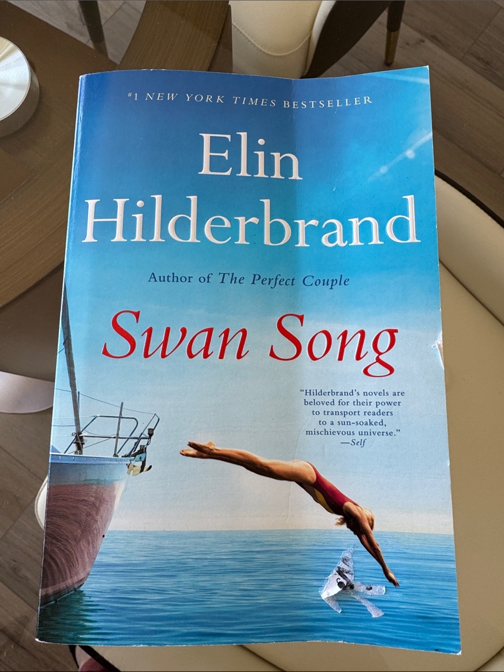 Elin Hilderbrand "Swan Song" Paperback